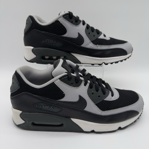 Nike Air Max 90 Black/Wolf Grey 537384-053 Men's Size 11 - Picture 4 of 16